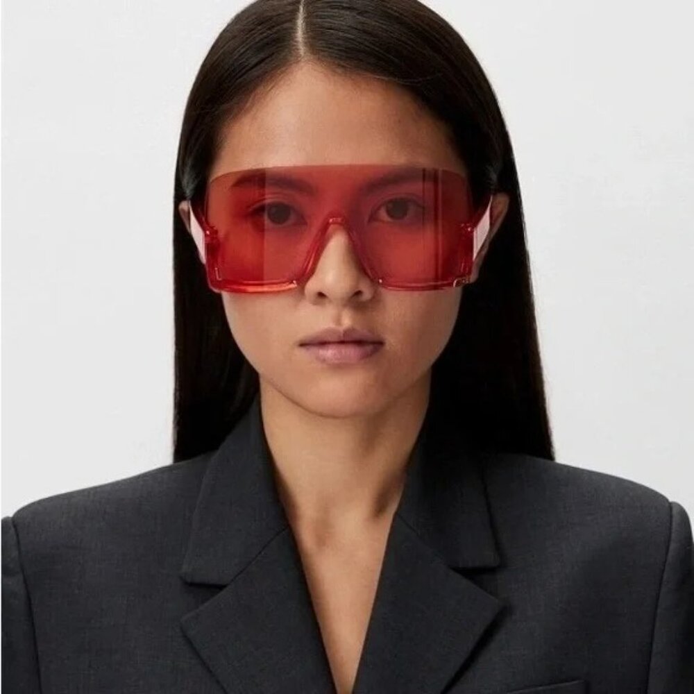 NEW GUCCI RED FASHION SHOW MASK SUNGLASSES GUCCI SHIELD EYEWEAR - Picture 3 of 4